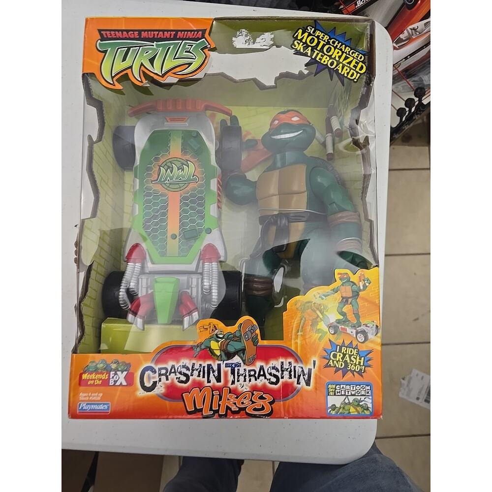 2004 Teenage Mutant Ninja Turtles Crashin' Thrashin' Mikey Action Figure